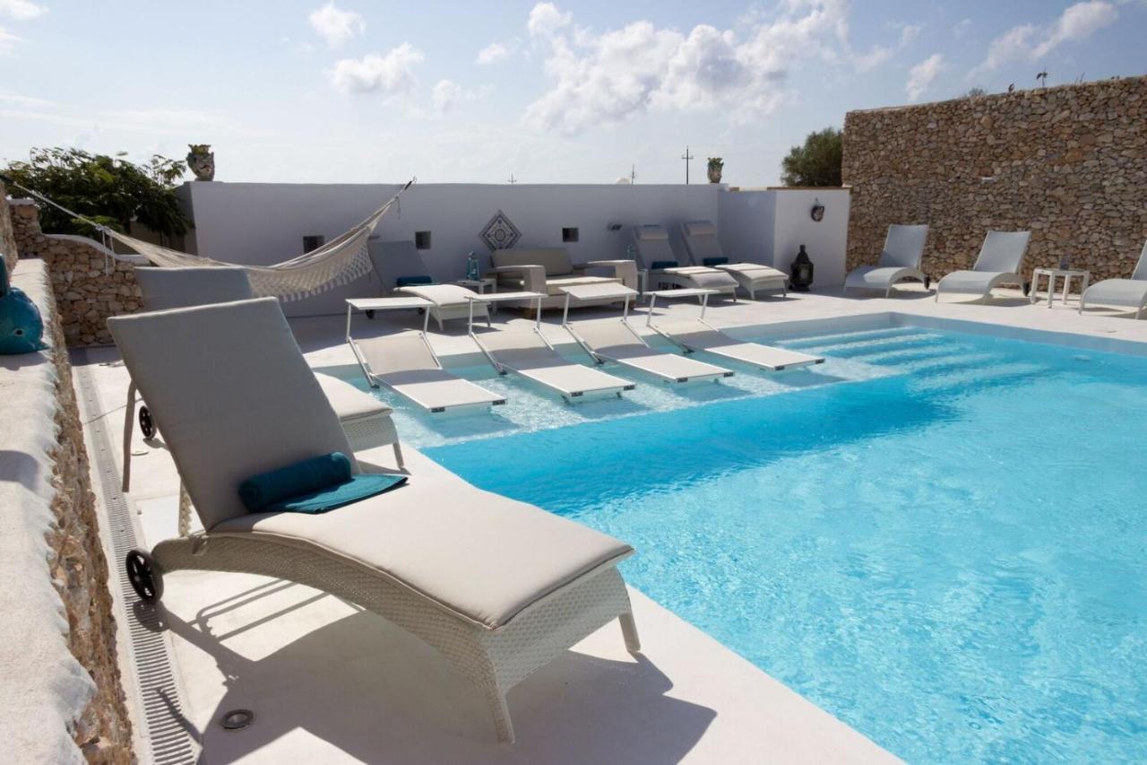 Hotel Macondo Лампедуза Экстерьер фото